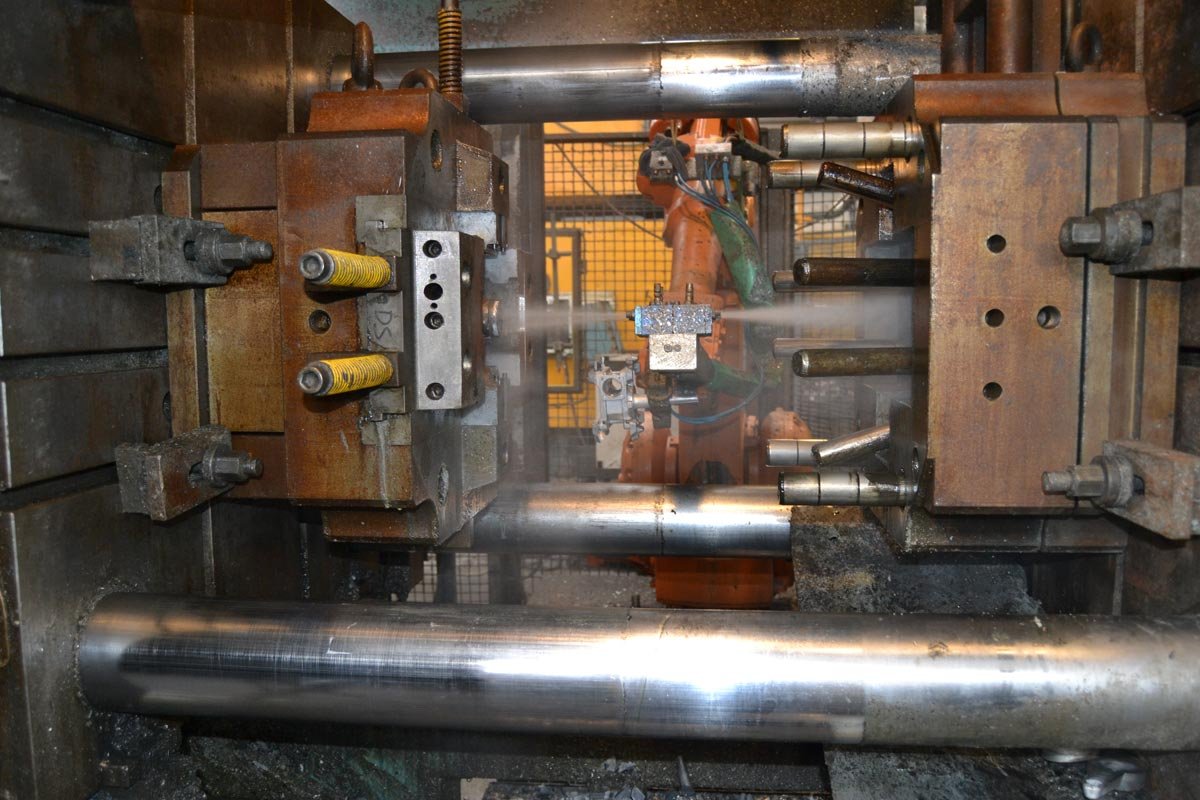 Union Press Engineering S.r.l. - Reparto di produzione